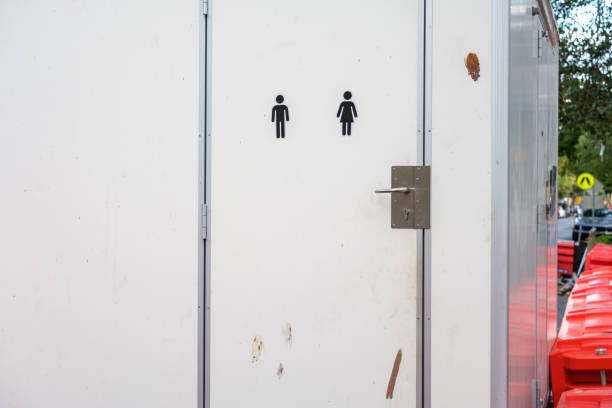 Best Porta potty rental near me  in Clinton, NC